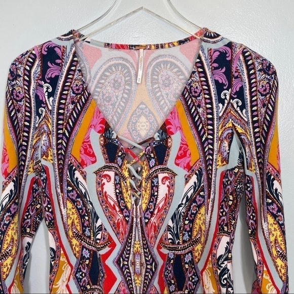 Free People Pick a Place Multicolored Bodysuit Faux Lace Up Front Snap Crotch M - Picture 6 of 14